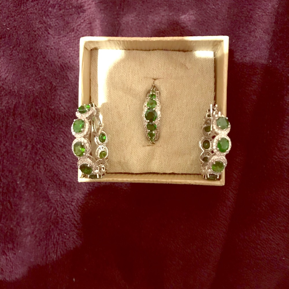 Chrome Diopside Earrings And Ring with Diamonds